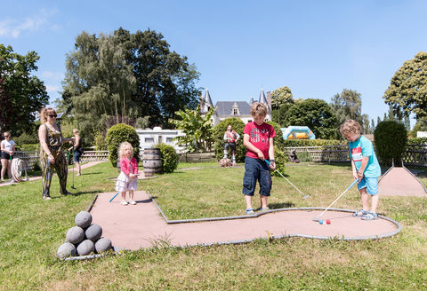 mini golf camping la ville huchet saint malo