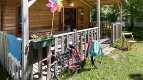 wooden chalet tyt home campsite la ville huchet saint malo